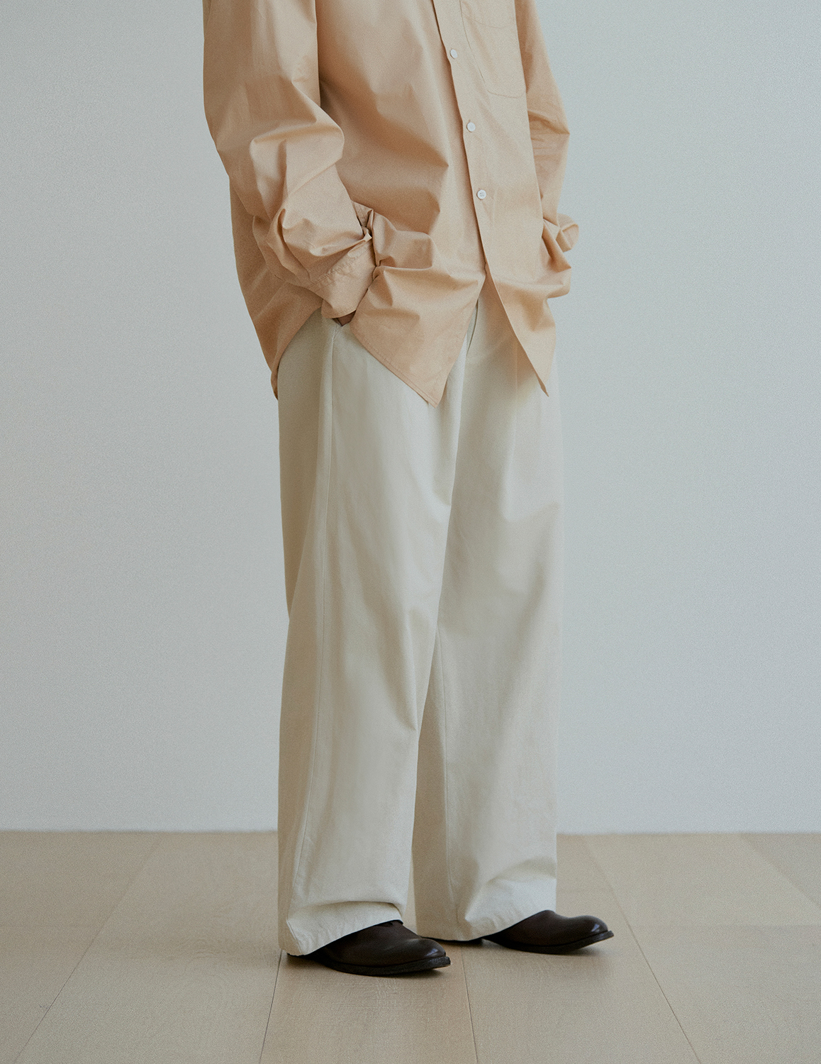 Tapered Wide One Tuck Cotton Pants_Milk Ivory