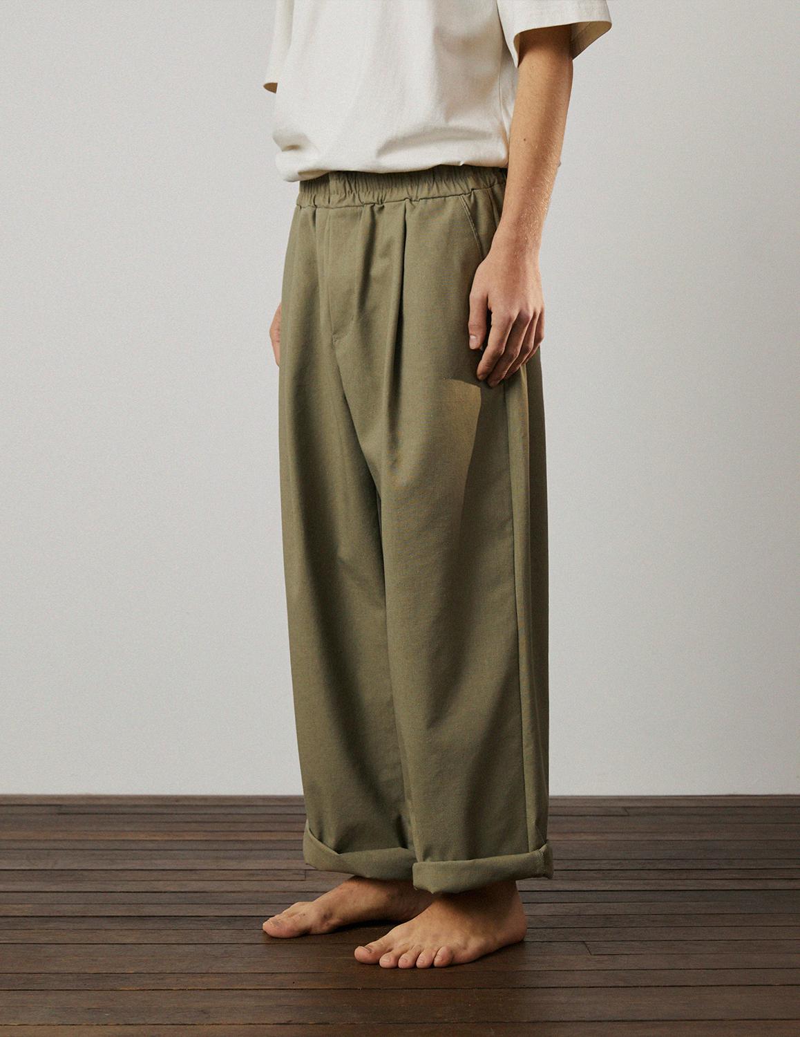 Classic Tapered Wide One Tuck Linen Pants_Olive Khaki